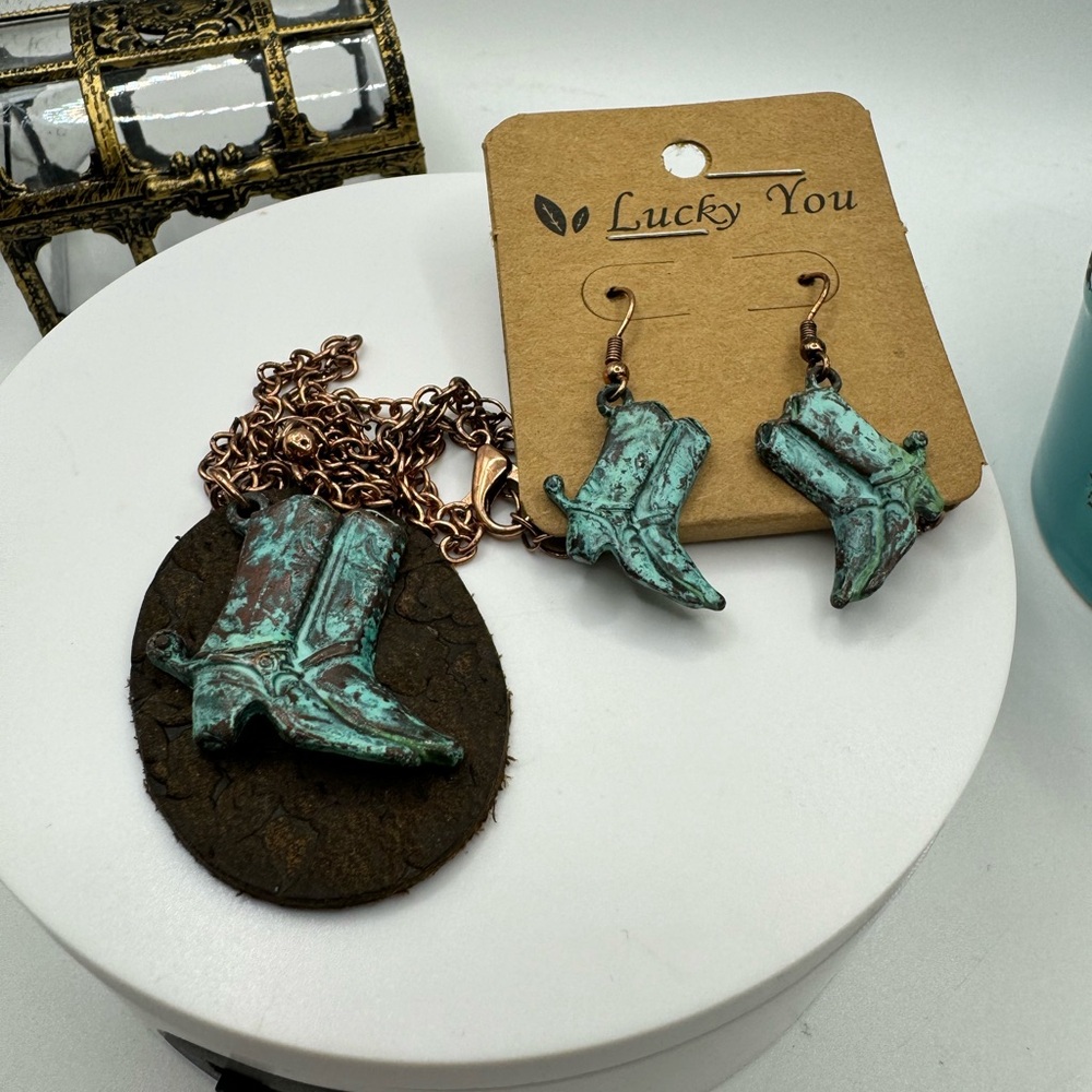 Lucky You Western Leather & Metal Necklace & Earring‎ Set NEW